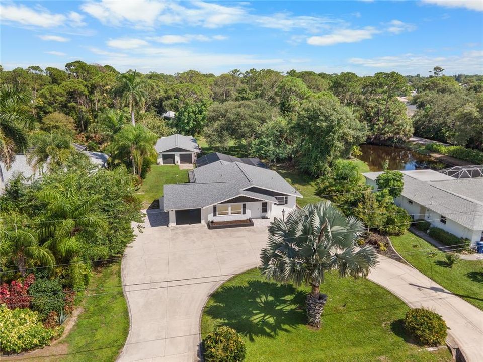 For Sale: $675,000 (4 beds, 4 baths, 1916 Square Feet)