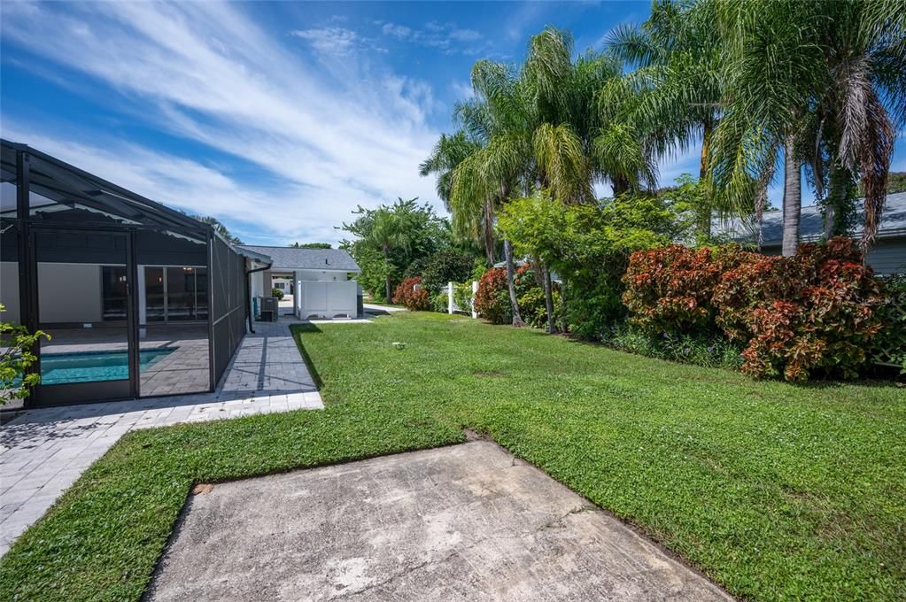 For Sale: $675,000 (4 beds, 4 baths, 1916 Square Feet)