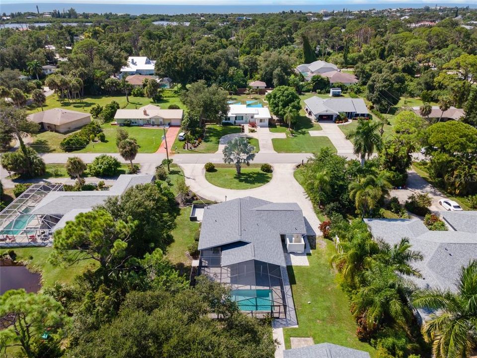 For Sale: $675,000 (4 beds, 4 baths, 1916 Square Feet)