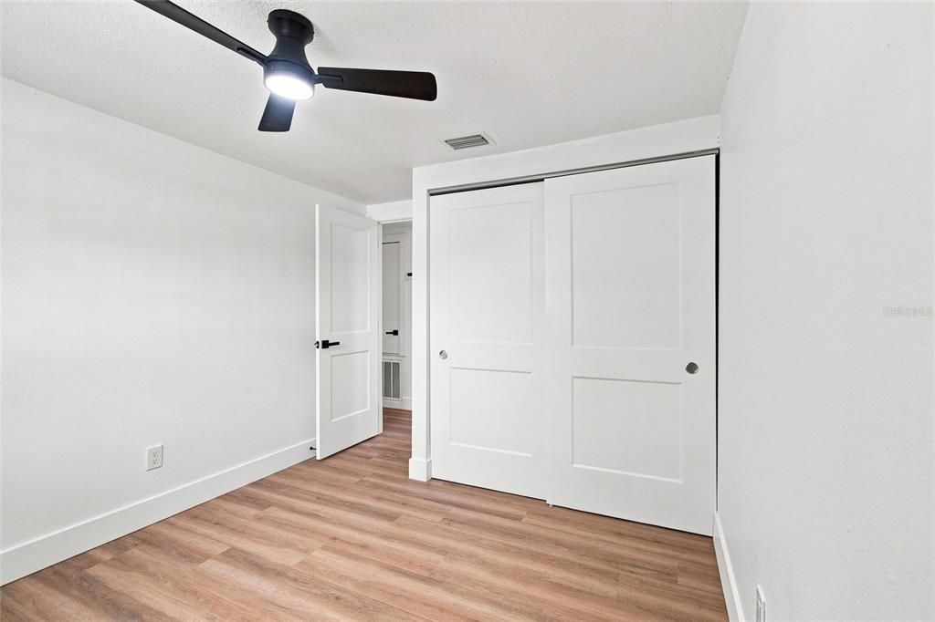 For Sale: $375,000 (3 beds, 2 baths, 1176 Square Feet)