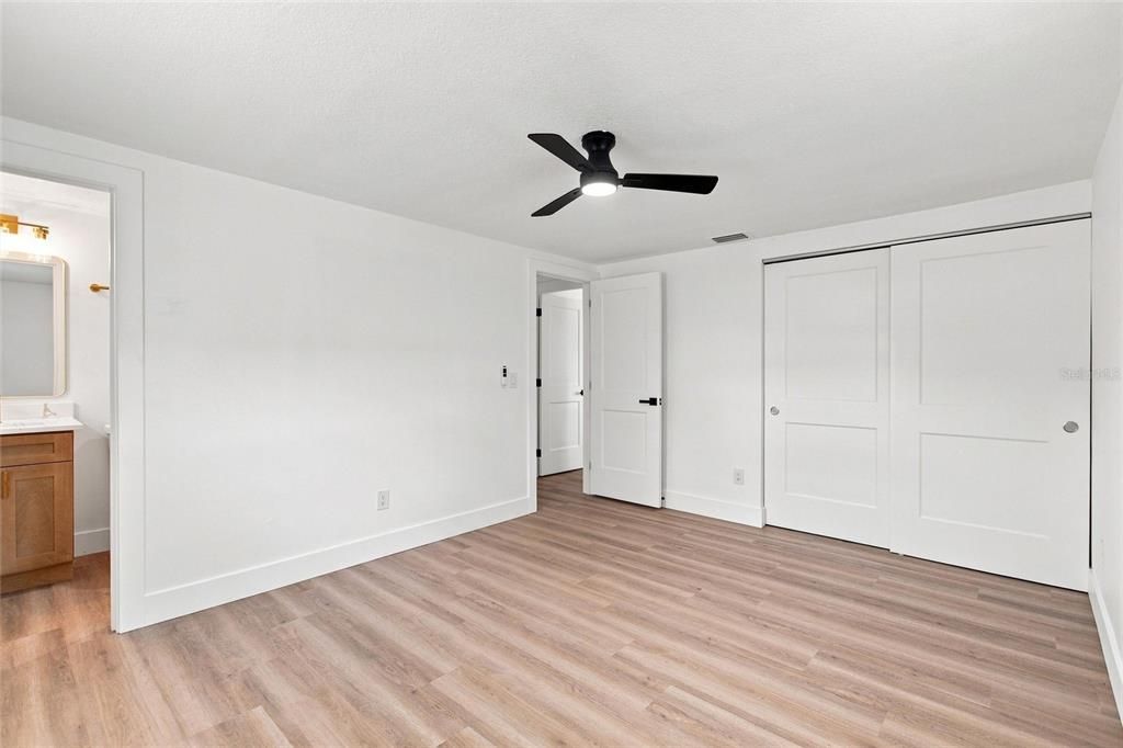 For Sale: $375,000 (3 beds, 2 baths, 1176 Square Feet)