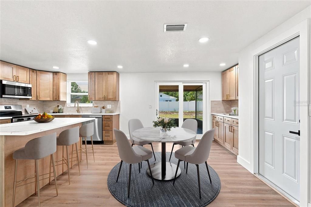 For Sale: $375,000 (3 beds, 2 baths, 1176 Square Feet)
