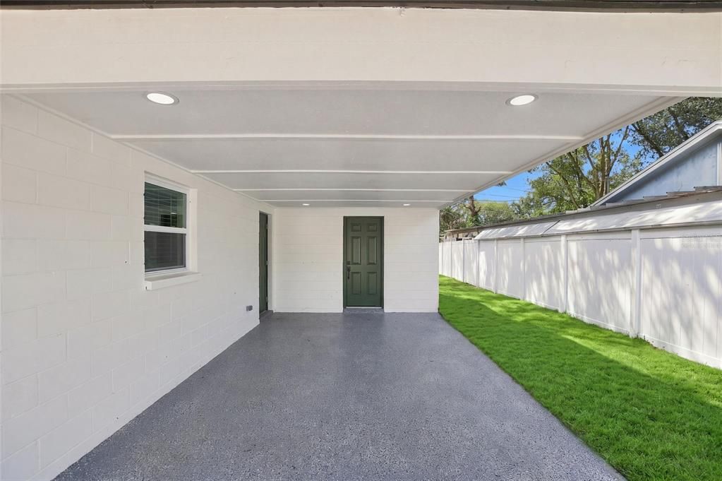 For Sale: $375,000 (3 beds, 2 baths, 1176 Square Feet)
