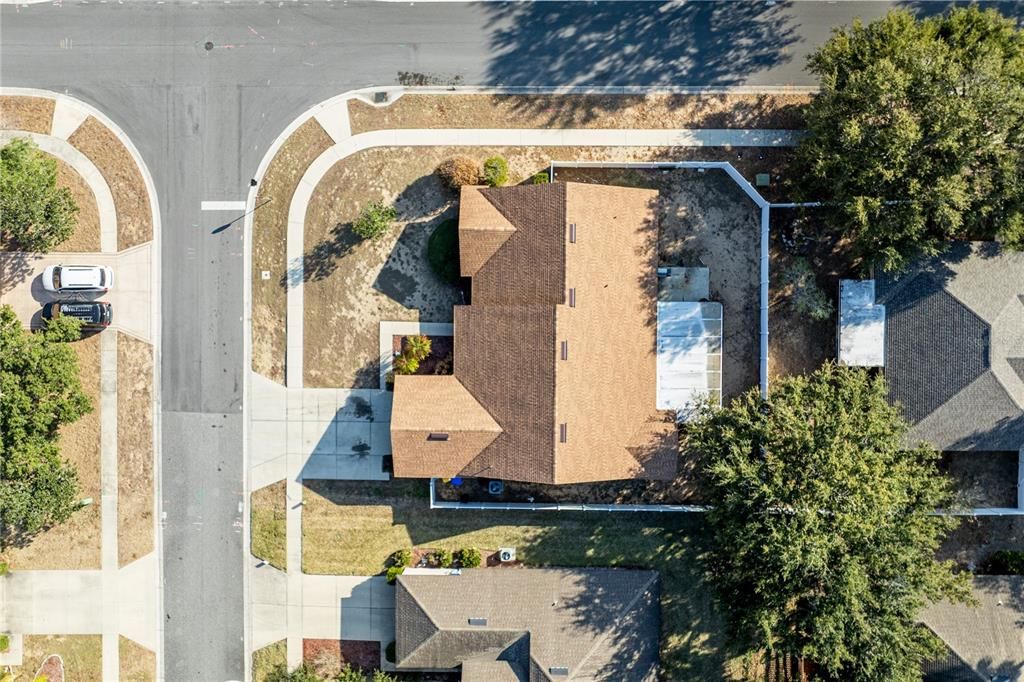 For Sale: $369,000 (5 beds, 3 baths, 2545 Square Feet)