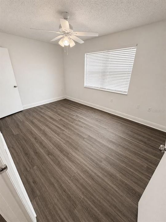 For Rent: $1,379 (2 beds, 1 baths, 938 Square Feet)