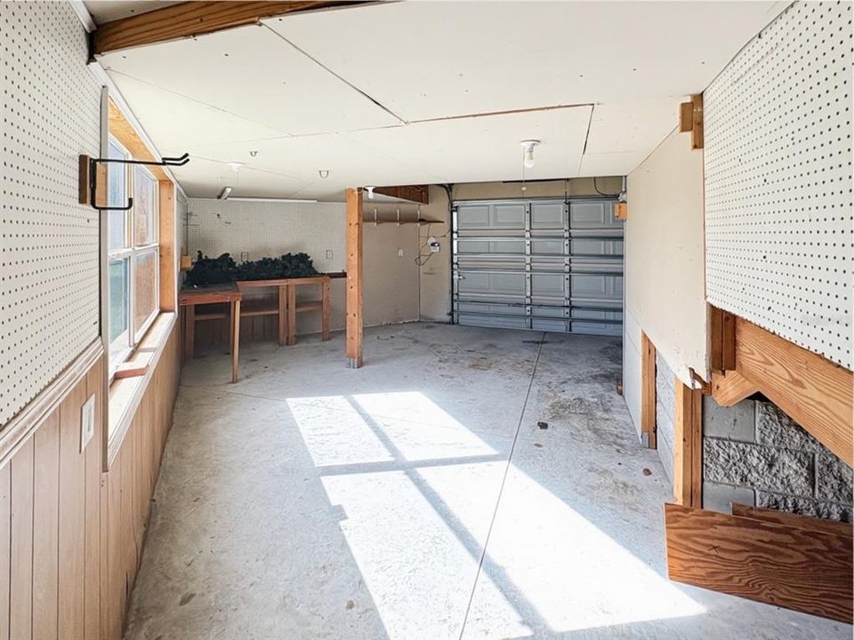 На продажу: $279,900 (3 спален, 2 ванн, 2264 Квадратных фут)