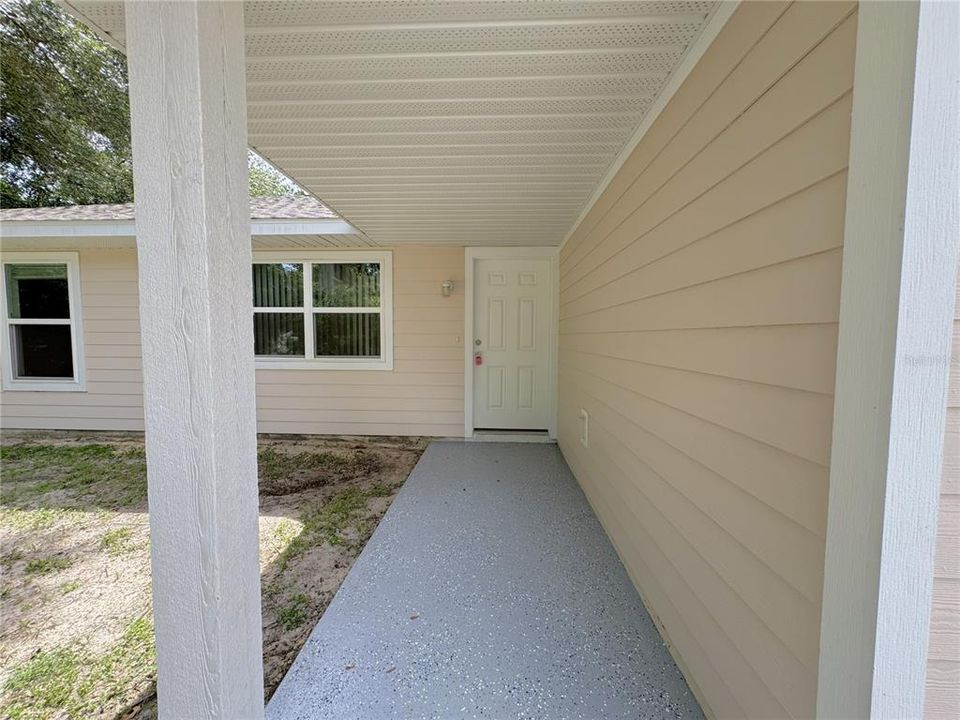 For Sale: $259,900 (3 beds, 2 baths, 1140 Square Feet)