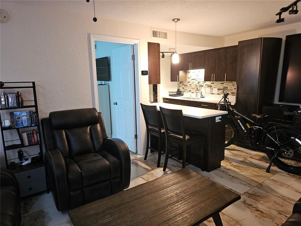 В аренду: $1,200 (1 спален, 1 ванн, 480 Квадратных фут)