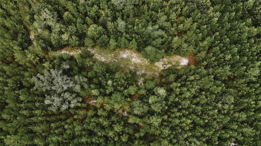 На продажу: $419,999 (87.80 acres)