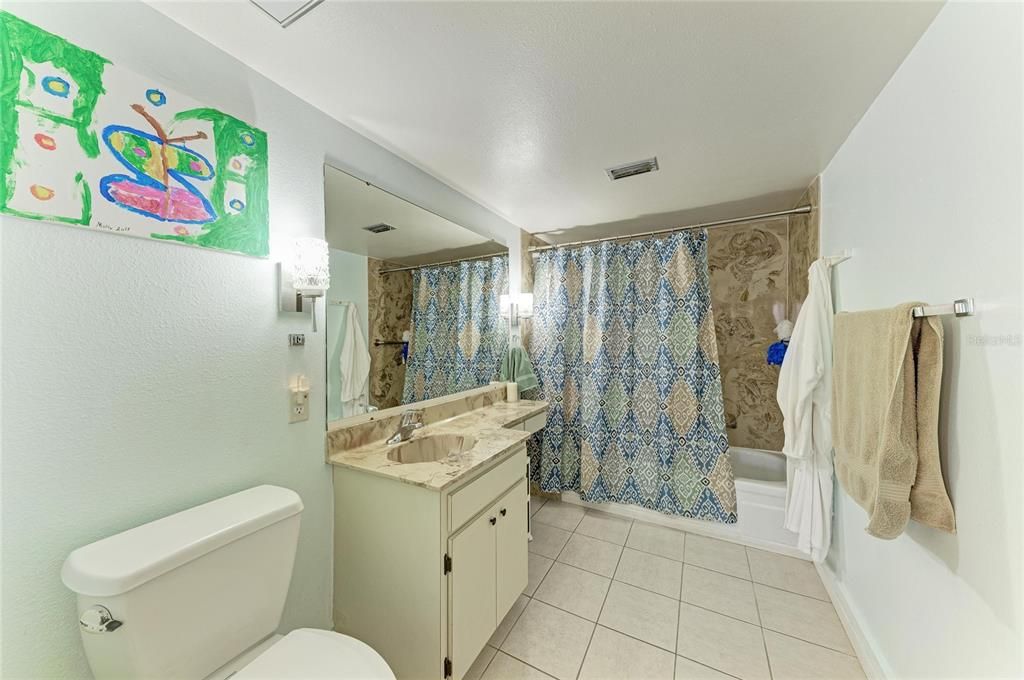En Venta: $159,900 (2 camas, 2 baños, 1209 Pies cuadrados)