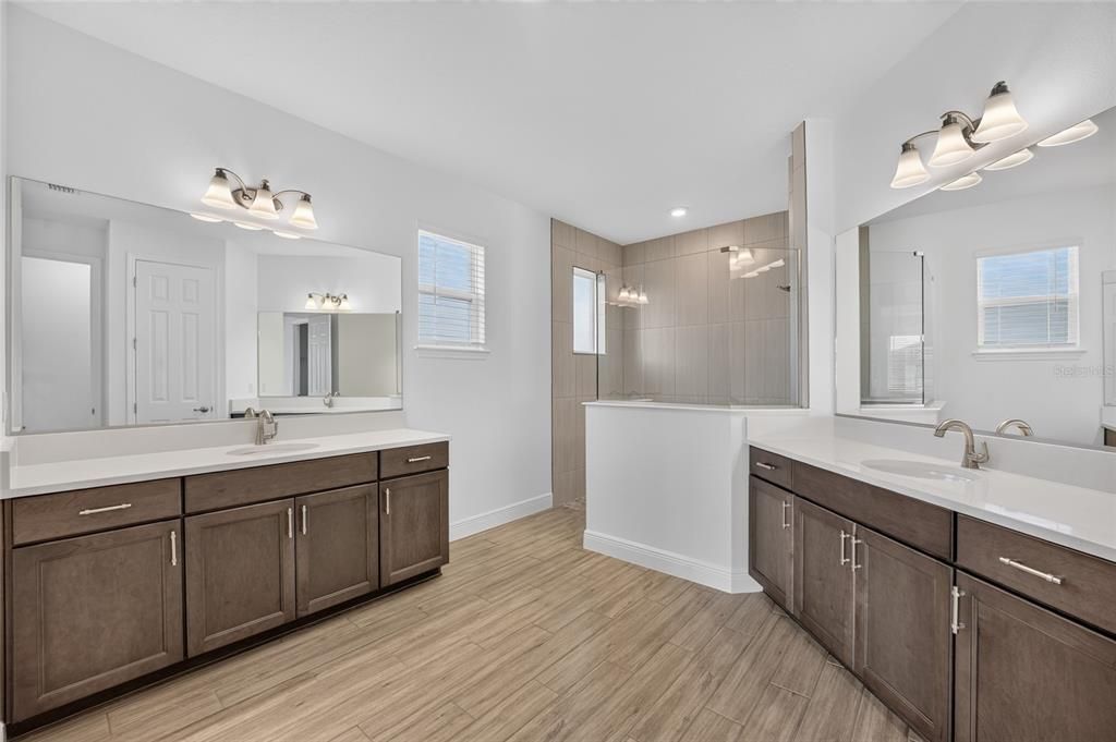 For Sale: $611,230 (3 beds, 3 baths, 2907 Square Feet)