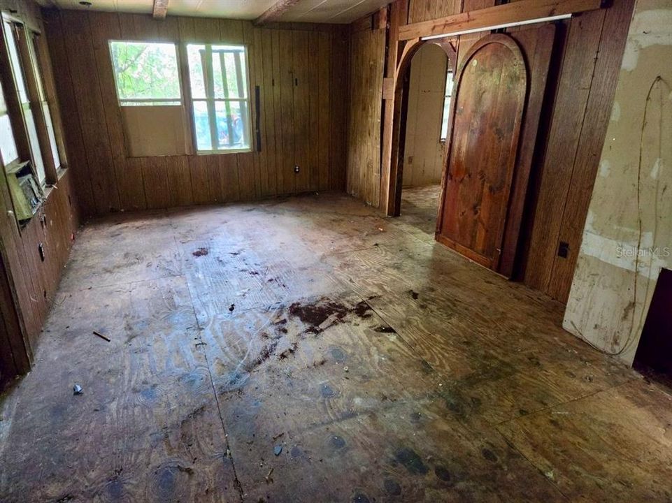 En Venta: $89,900 (3 camas, 2 baños, 1440 Pies cuadrados)