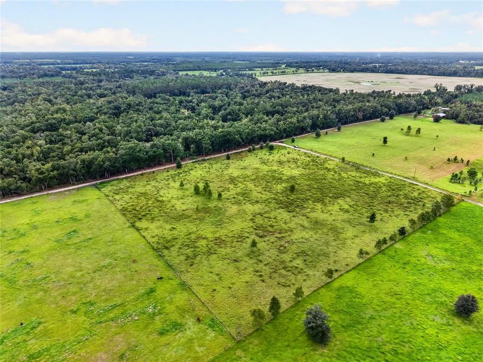 待售: $125,000 (10.08 acres)