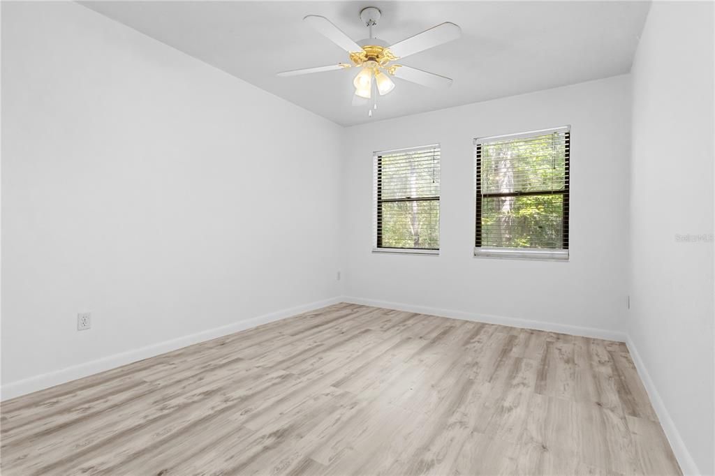 En Venta: $265,000 (4 camas, 3 baños, 1806 Pies cuadrados)