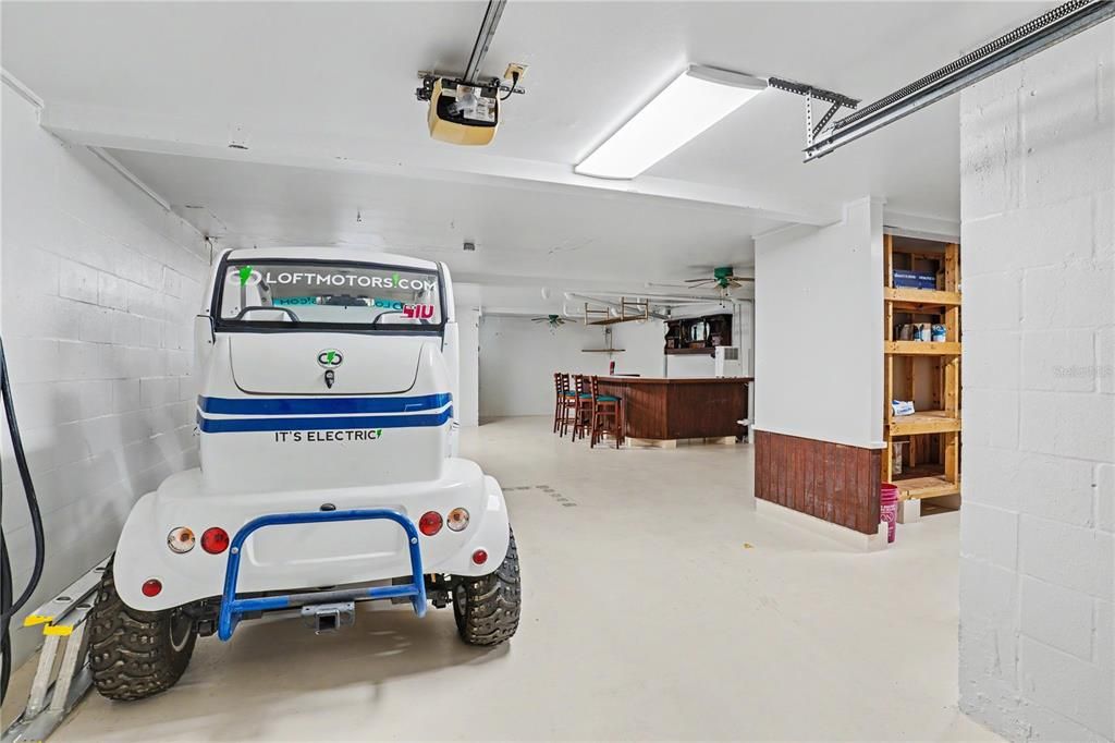 На продажу: $429,900 (2 спален, 2 ванн, 1030 Квадратных фут)