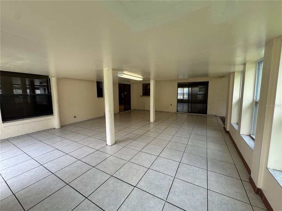 En Venta: $330,000 (4 camas, 3 baños, 1819 Pies cuadrados)