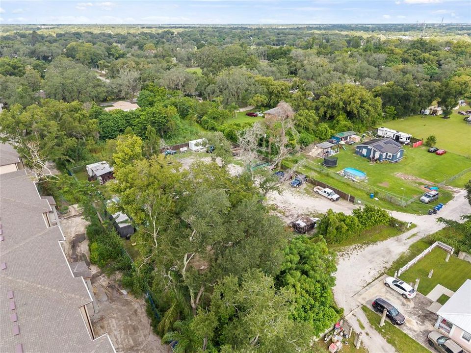 En Venta: $415,000 (0.71 acres)