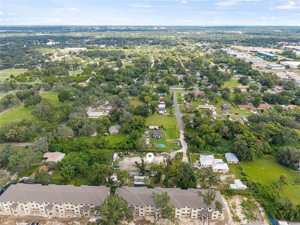 En Venta: $415,000 (0.71 acres)
