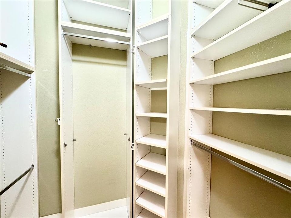 В аренду: $5,000 (4 спален, 4 ванн, 3983 Квадратных фут)