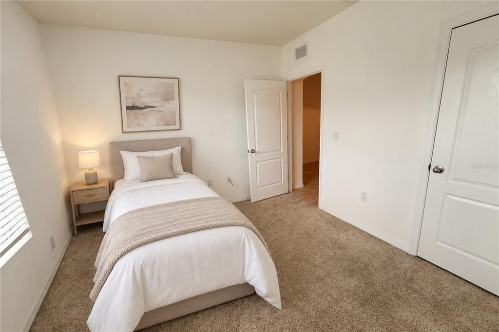 В аренду: $1,850 (3 спален, 2 ванн, 1690 Квадратных фут)