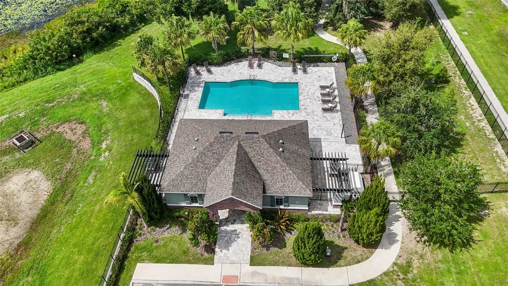 For Sale: $849,900 (4 beds, 3 baths, 2528 Square Feet)
