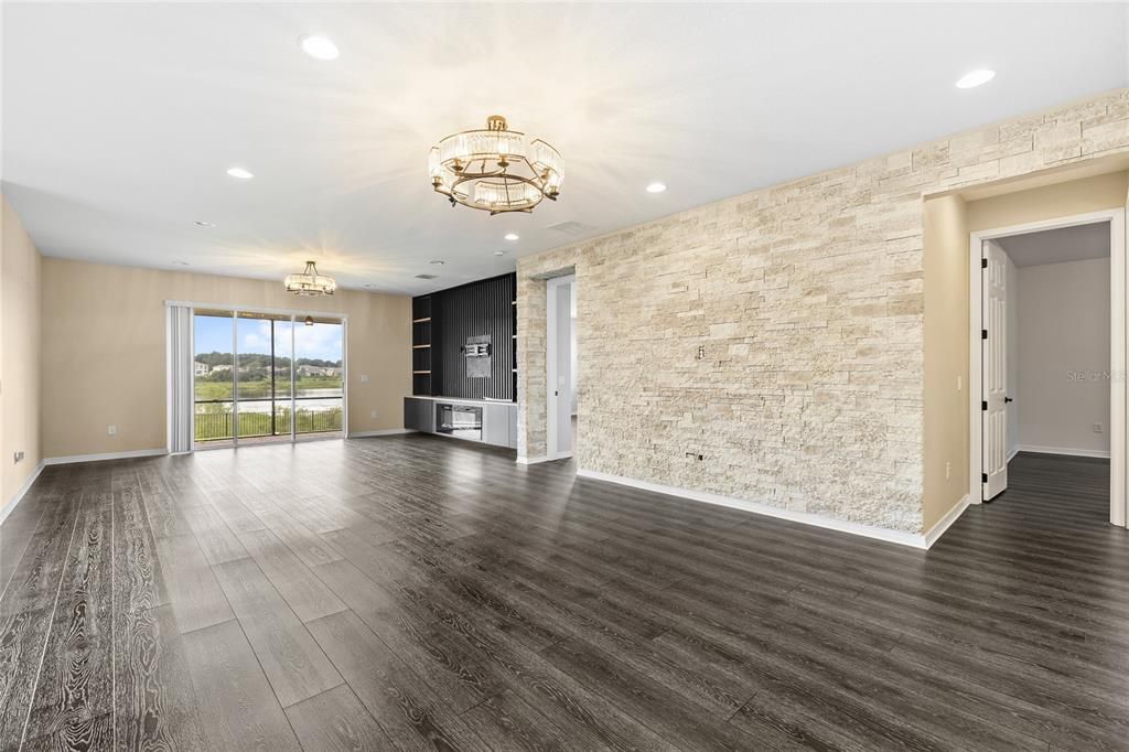 For Sale: $849,900 (4 beds, 3 baths, 2528 Square Feet)