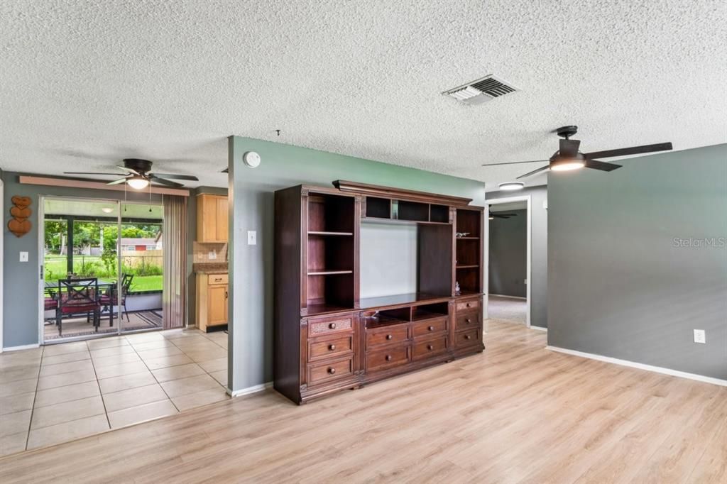 En Venta: $185,000 (2 camas, 1 baños, 798 Pies cuadrados)