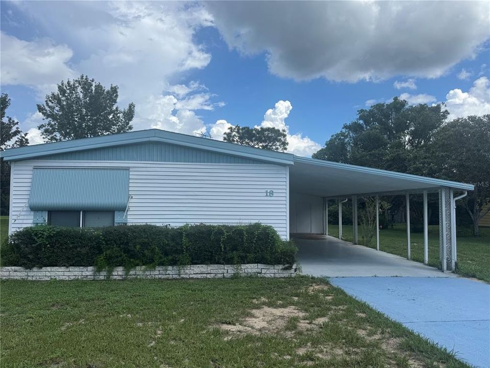 For Sale: $125,000 (2 beds, 2 baths, 1288 Square Feet)