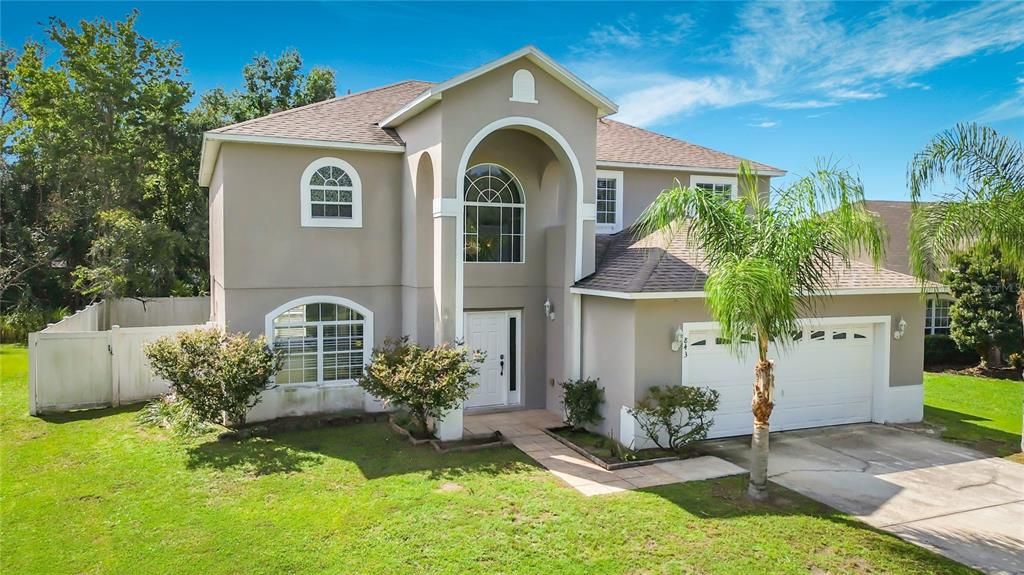 For Sale: $335,000 (4 beds, 2 baths, 2847 Square Feet)