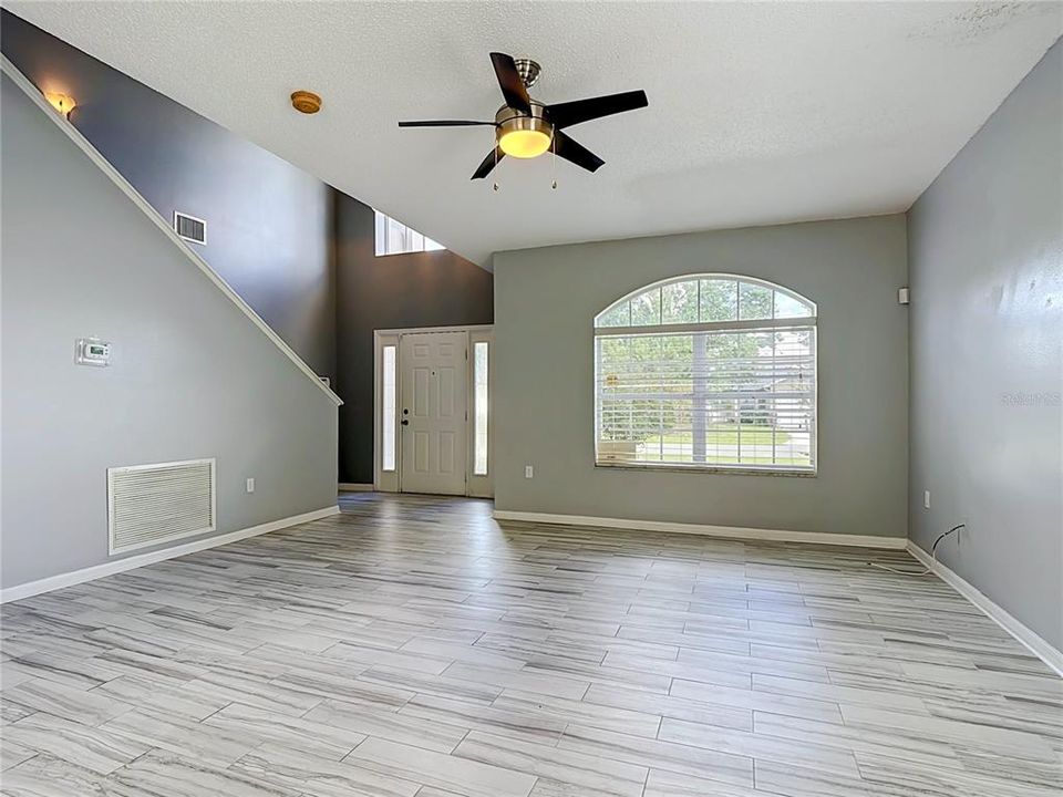 For Sale: $335,000 (4 beds, 2 baths, 2847 Square Feet)