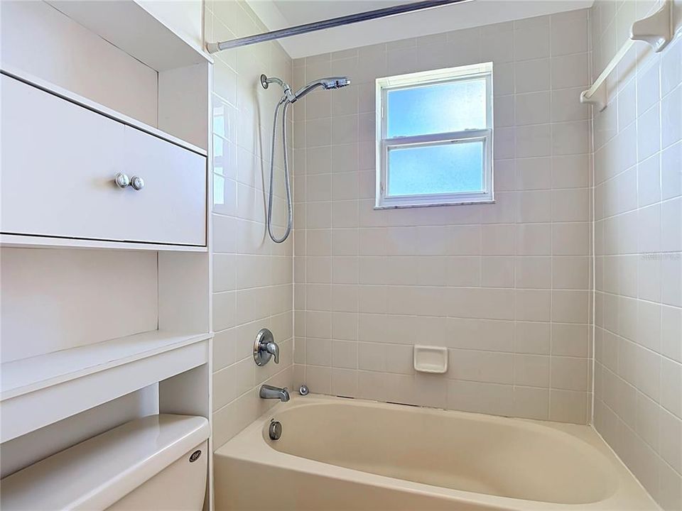 For Sale: $335,000 (4 beds, 2 baths, 2847 Square Feet)