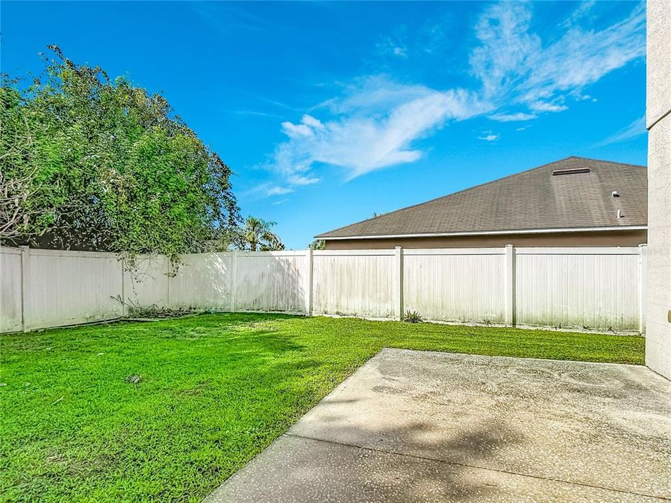 For Sale: $335,000 (4 beds, 2 baths, 2847 Square Feet)