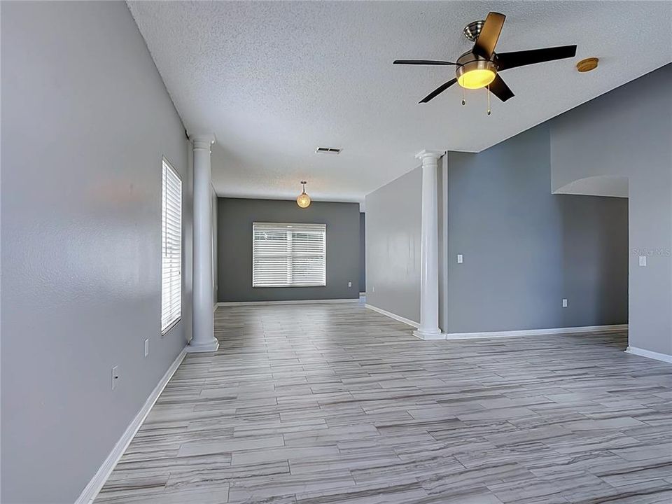 For Sale: $335,000 (4 beds, 2 baths, 2847 Square Feet)