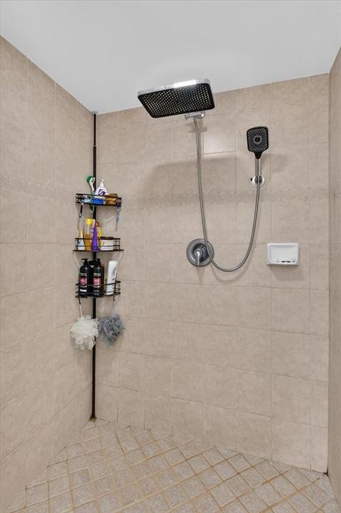 En Venta: $348,000 (3 camas, 2 baños, 1475 Pies cuadrados)