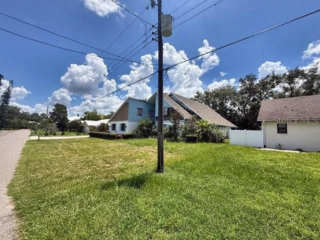 En Venta: $450,000 (5 camas, 3 baños, 3584 Pies cuadrados)
