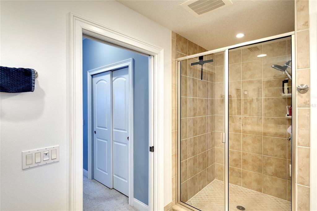 For Sale: $475,000 (3 beds, 2 baths, 2115 Square Feet)