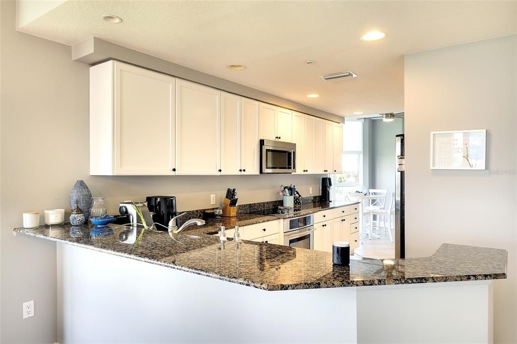 For Sale: $475,000 (3 beds, 2 baths, 2115 Square Feet)