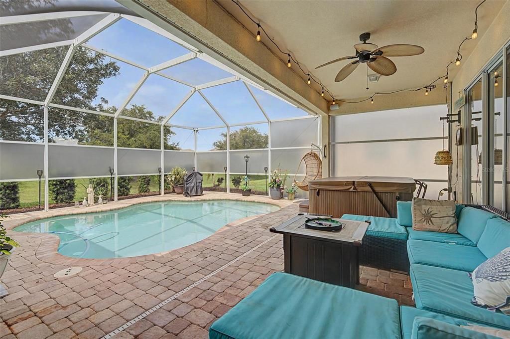 For Sale: $435,000 (4 beds, 3 baths, 2396 Square Feet)