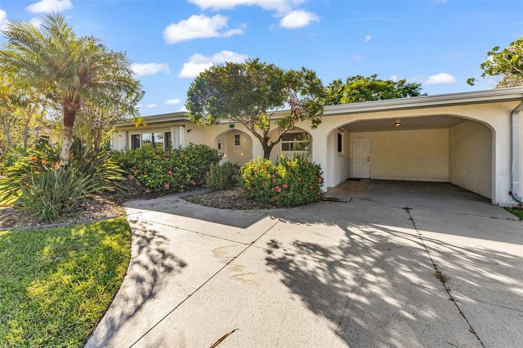 For Sale: $479,000 (3 beds, 2 baths, 1399 Square Feet)