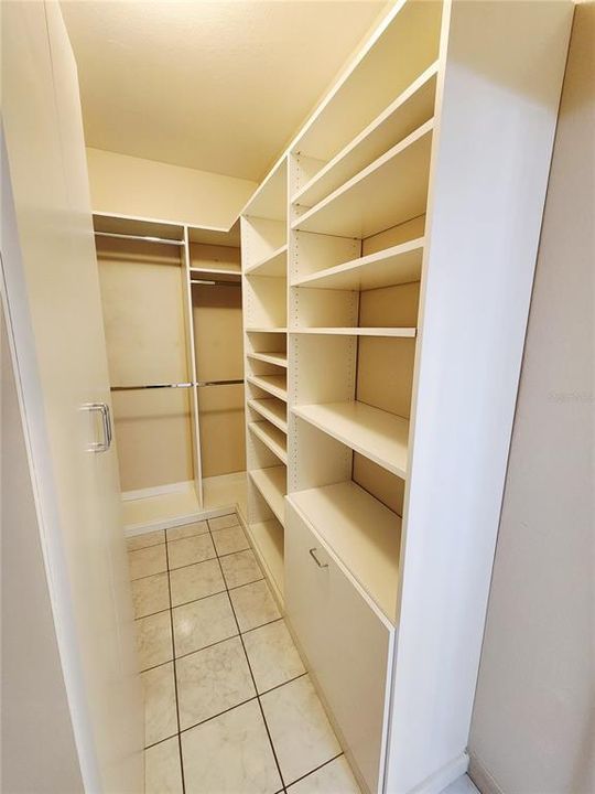 En Venta: $239,500 (2 camas, 2 baños, 1368 Pies cuadrados)