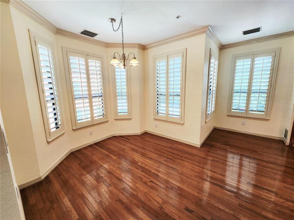 En Venta: $239,500 (2 camas, 2 baños, 1368 Pies cuadrados)