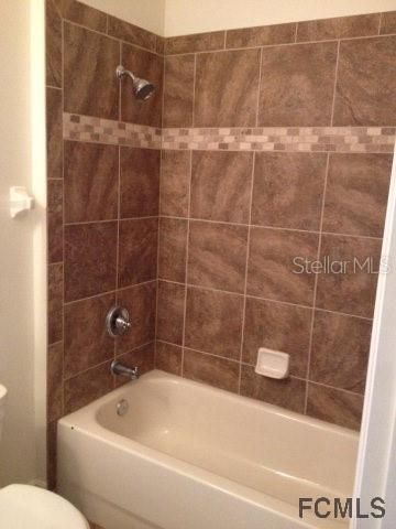 For Rent: $2,100 (3 beds, 2 baths, 1283 Square Feet)