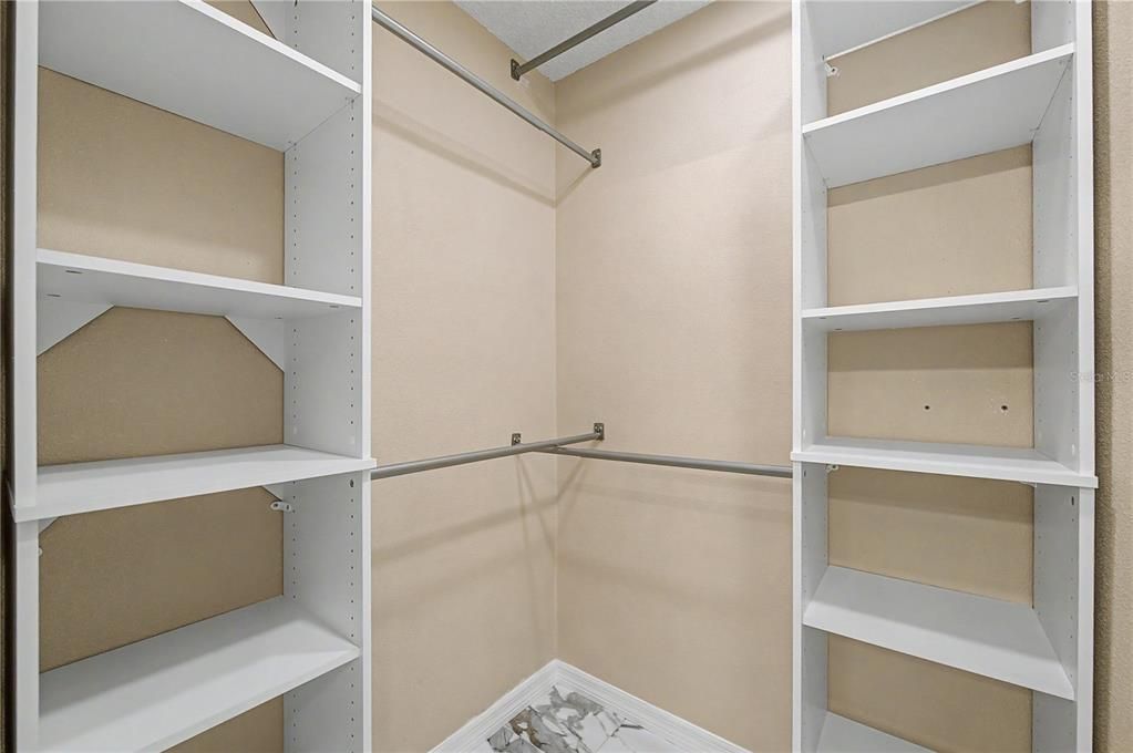 En Venta: $249,900 (2 camas, 2 baños, 1120 Pies cuadrados)