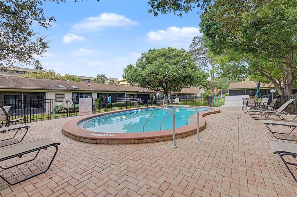 En Venta: $249,900 (2 camas, 2 baños, 1120 Pies cuadrados)