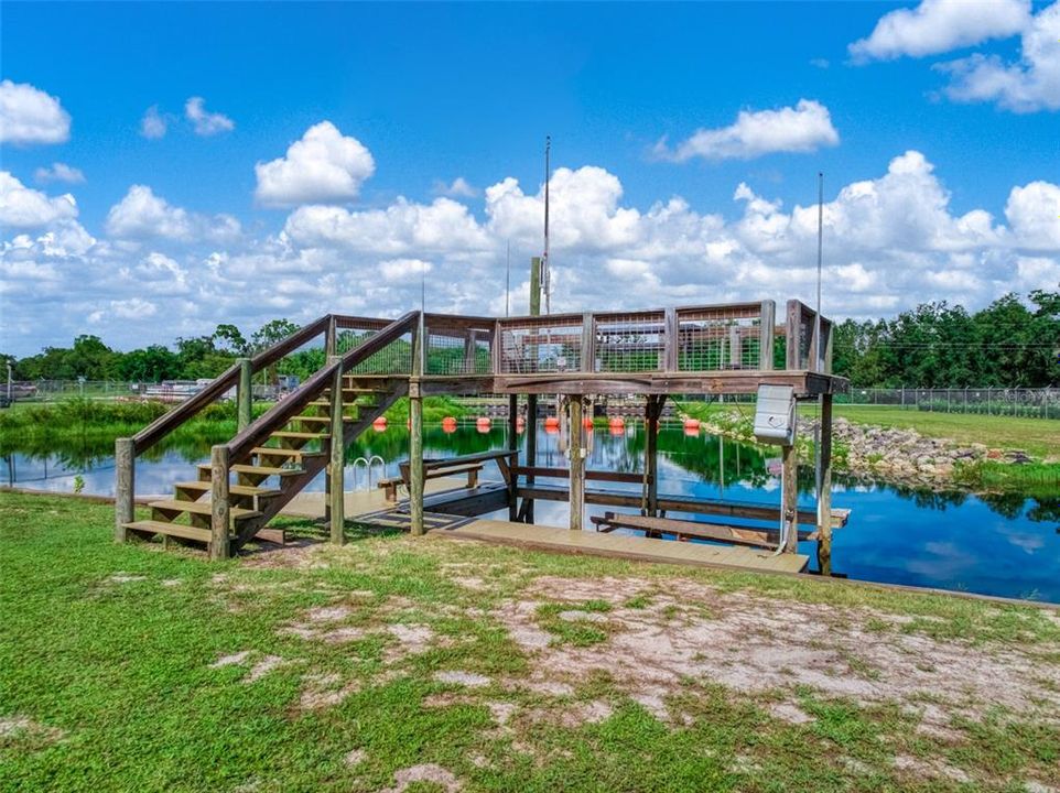 На продажу: $499,999 (5 спален, 3 ванн, 2160 Квадратных фут)