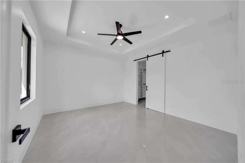 For Sale: $374,900 (4 beds, 3 baths, 1778 Square Feet)
