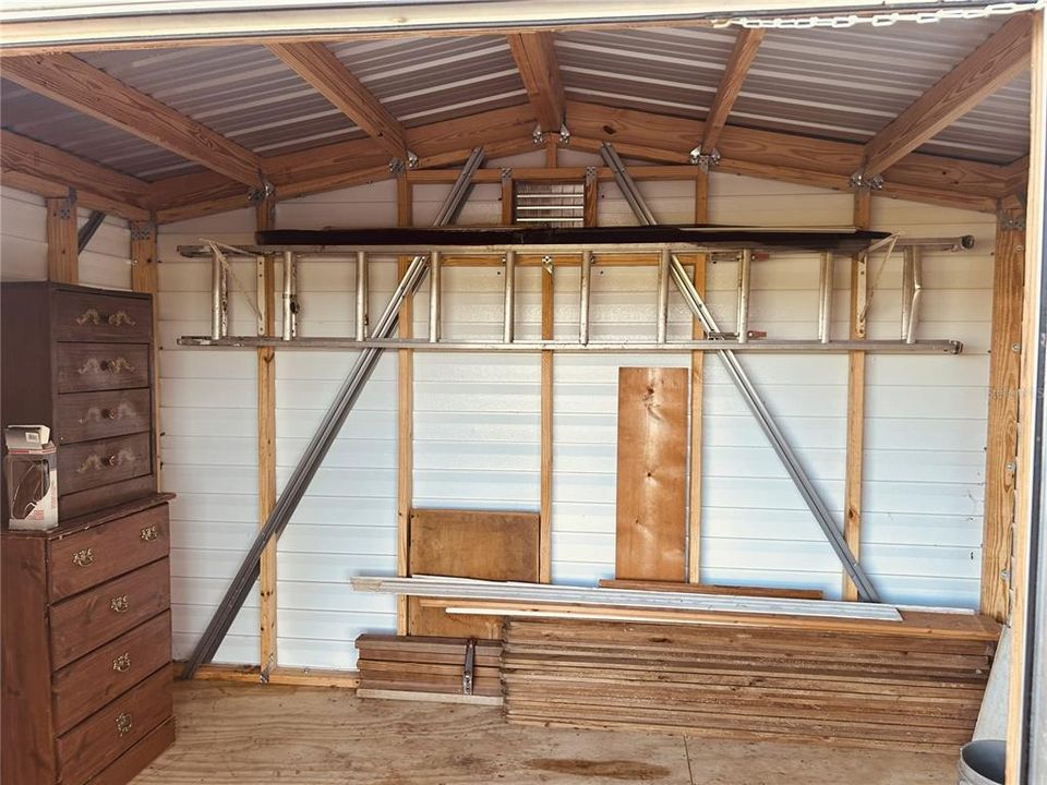На продажу: $395,000 (4 спален, 2 ванн, 1952 Квадратных фут)