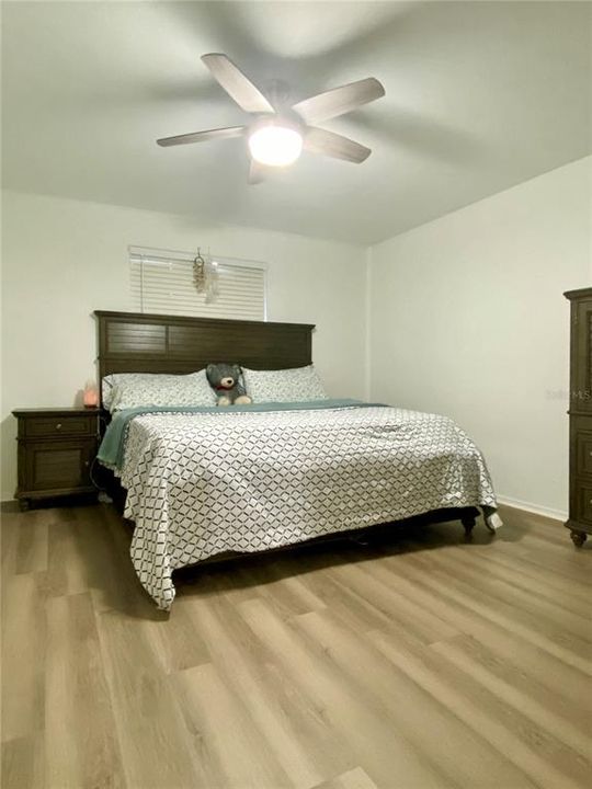 For Rent: $2,100 (3 beds, 2 baths, 1558 Square Feet)