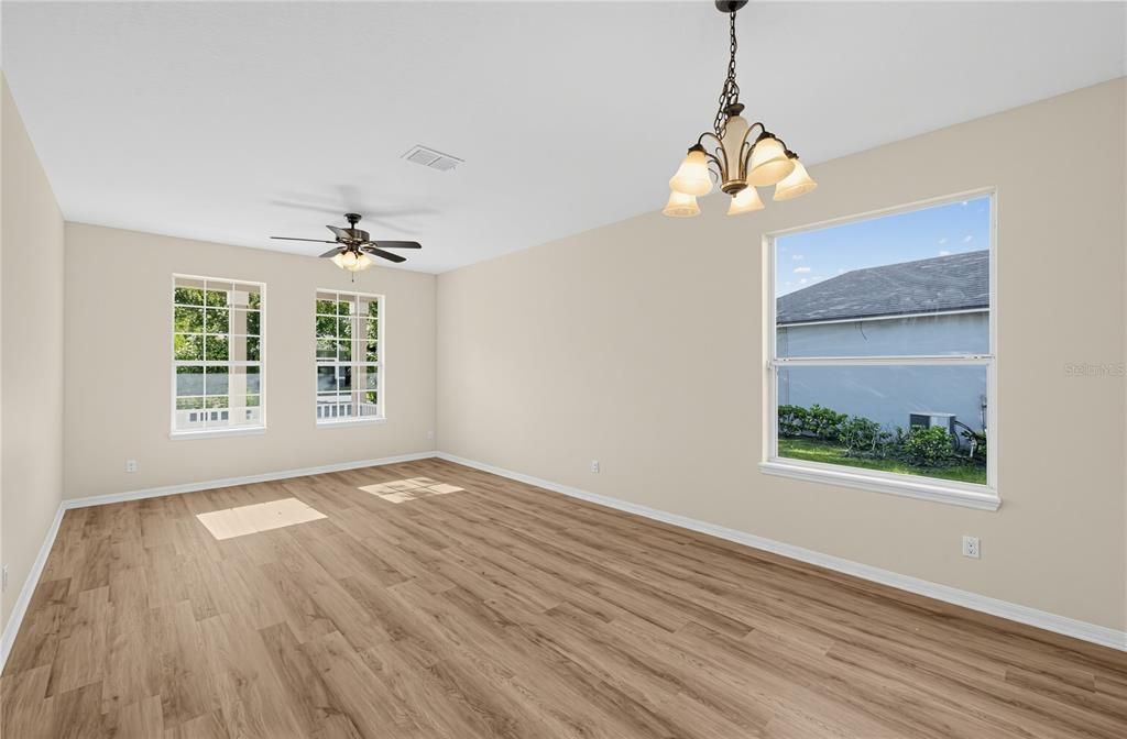 For Sale: $435,000 (4 beds, 3 baths, 2753 Square Feet)