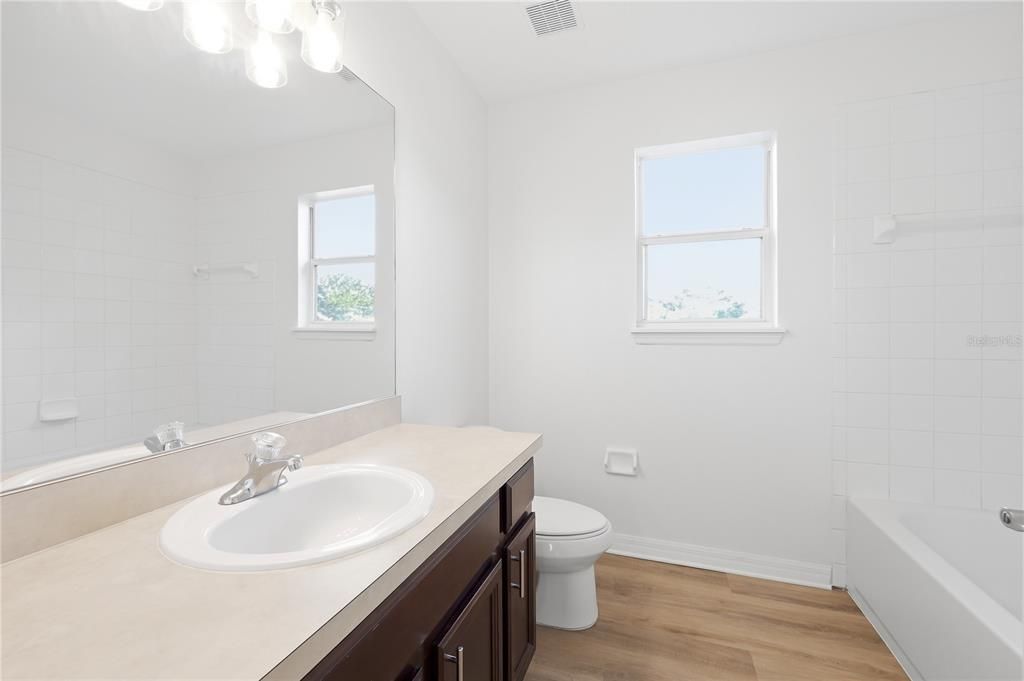 For Sale: $435,000 (4 beds, 3 baths, 2753 Square Feet)